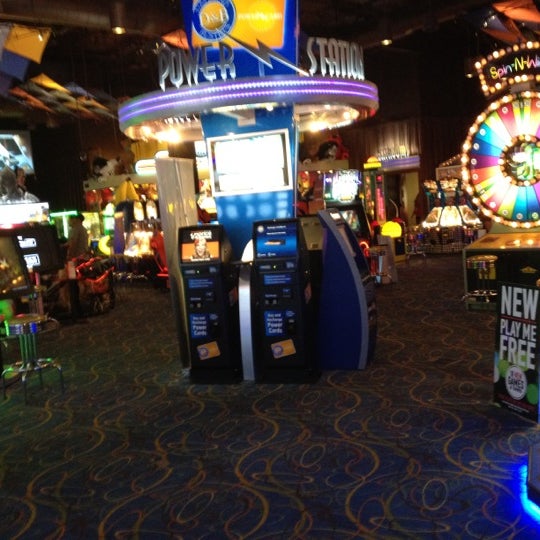 Dave & Buster's - Roseville, CA