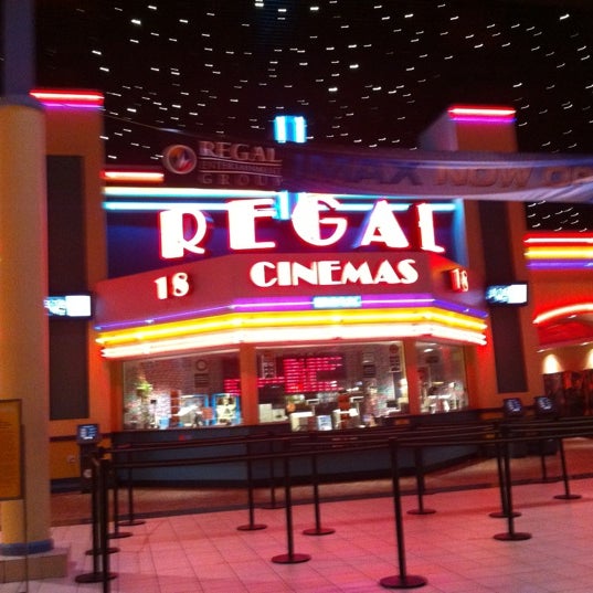 Regal Cinemas Arbor Place 18 & IMAX 13 tips from 2043