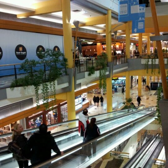 Centre Comercial Sant Cugat Sant Cugat, Cataluña