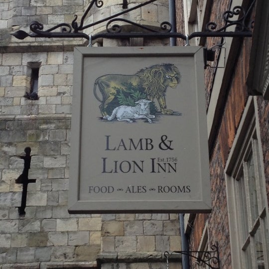 Where's Good? Holiday and vacation recommendations for York, United Kingdom. What's good to see, when's good to go and how's best to get there.