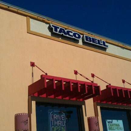 Taco Bell/Long John Silver - Fast Food Restaurant in Louisville