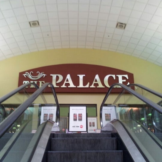 AMC Clearview Palace 12 Movie Theater in Metairie