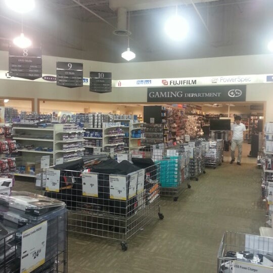 Store Hours of Operation, Location & Phone Number for Micro Center Near You Micro Center St Davids PA locations, hours, phone number, map and driving directions.