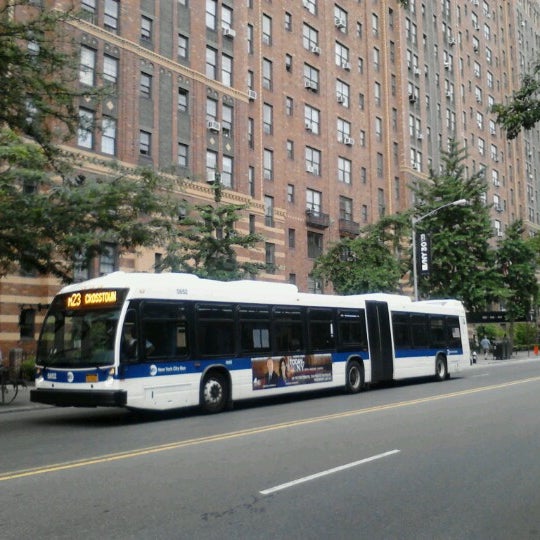 MTA Bus W 23 St & 7 Av (M7/M20/M23) Chelsea New York, NY