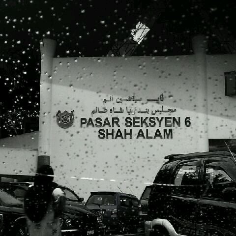 Pasar Seksyen  6  Shah  Alam  Selangor