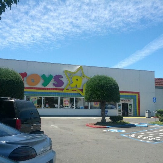 Toys"R"Us Mt. Eden Hayward, CA
