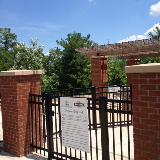 PetSafe Downtown Dog Park Dog Run in Knoxville