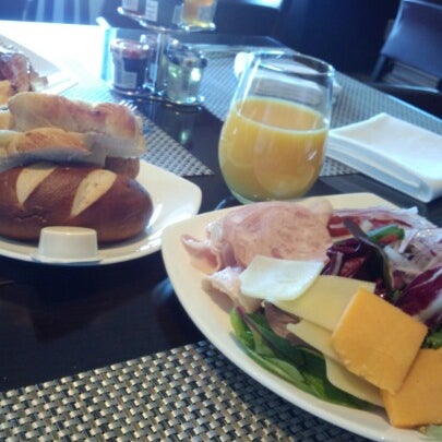 breakfast photo