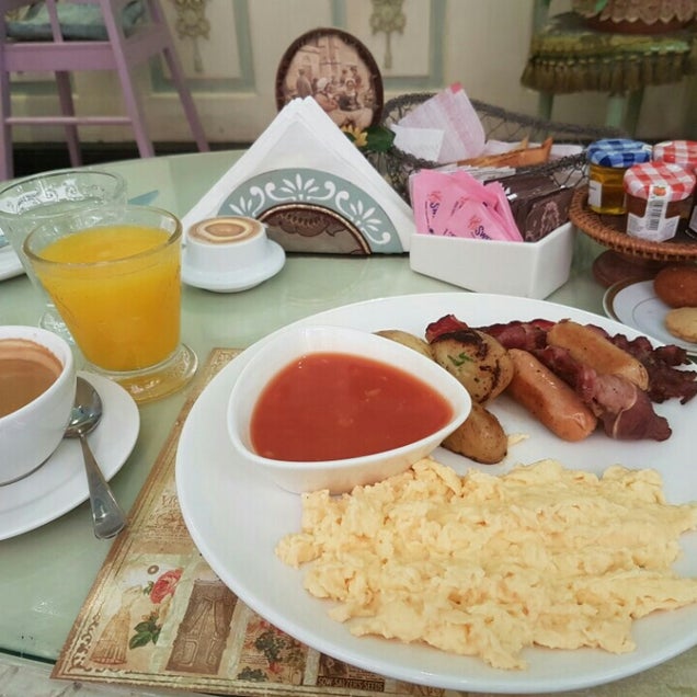 breakfast photo