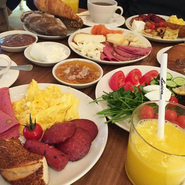 kahvaltı fotoğrafı