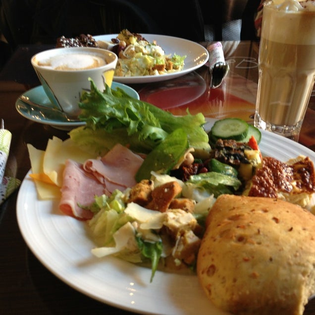 breakfast photo