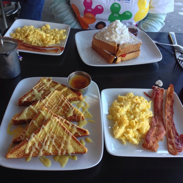 breakfast photo