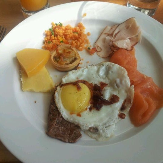 breakfast photo