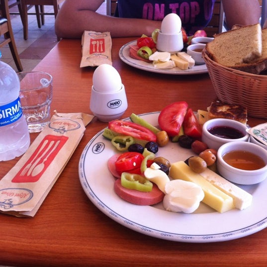 kahvaltı fotoğrafı