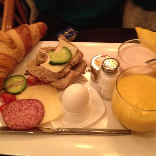 breakfast photo