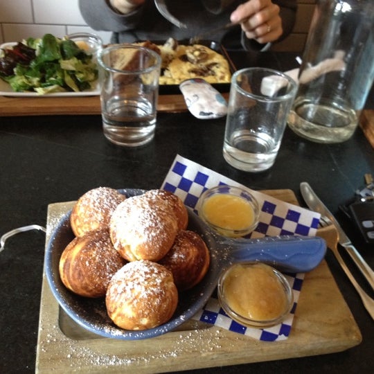 breakfast photo
