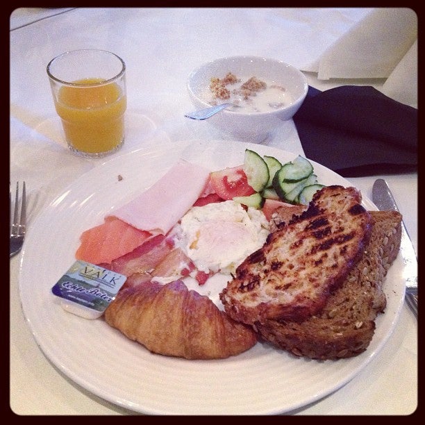 breakfast photo