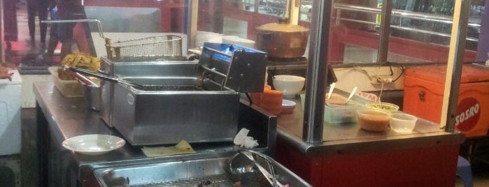 Ayam Monas is one of Wisata Kuliner Samarinda.