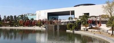 국립중앙박물관 (National Museum of Korea) is one of 한국관광 100선.