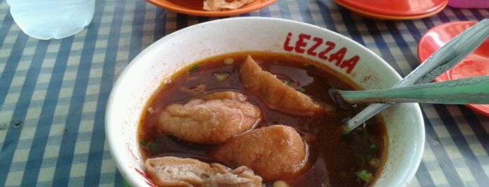 Bakso Binaria Mie Pangsit Jakarta is one of Wisata Kuliner Samarinda.