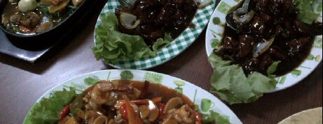 Depot Pontianak is one of Wisata Kuliner Samarinda.