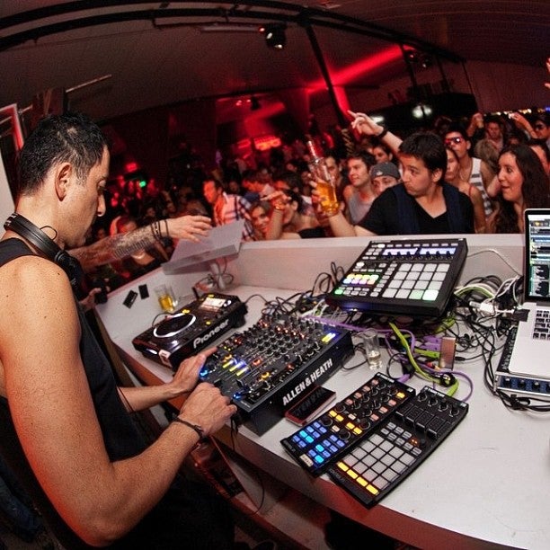 La Feria reviews, photos Bellavista Santiago GayCities Santiago