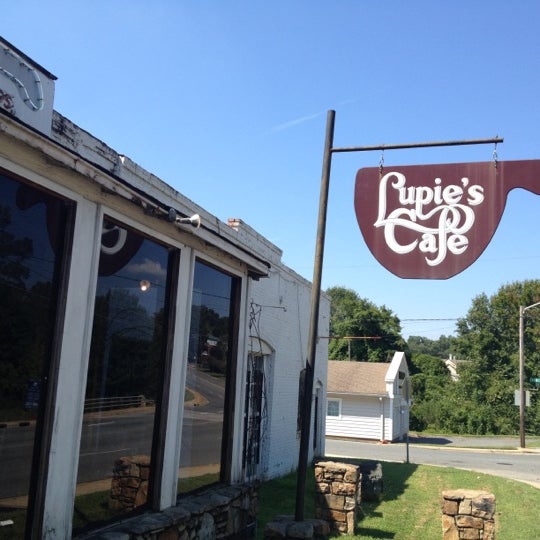 Lupie's Cafe reviews, photos - Charlotte - GayCities Charlotte