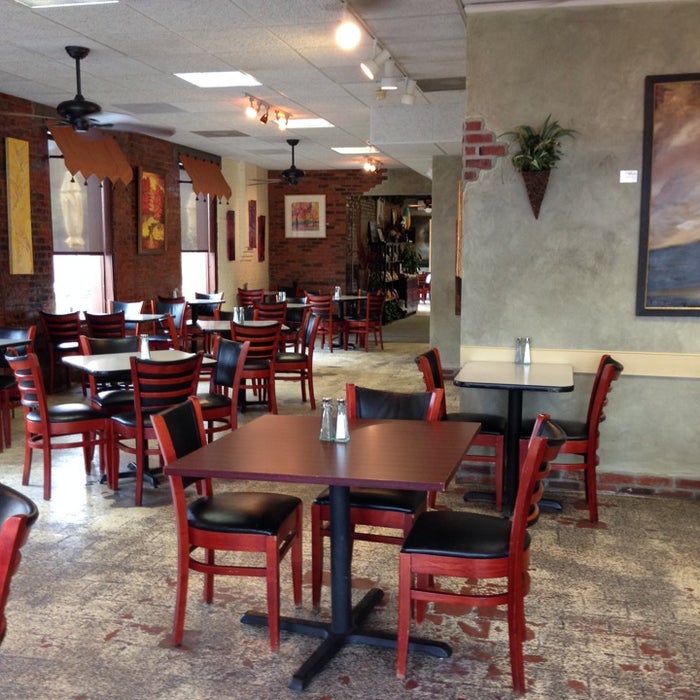 Saffron's Sidewalk Cafe reviews, photos CLOSED Downtown