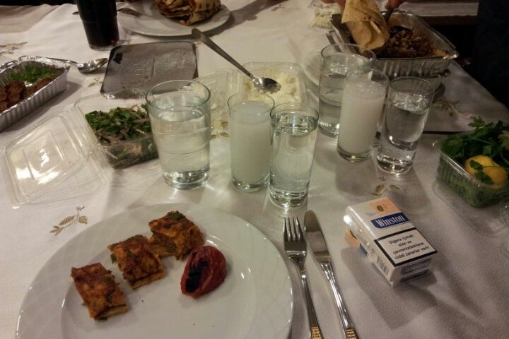 Sofra Ev Yemekleri Kucukyali Kucukyali Merkez 0216 518 33 Menu Burada