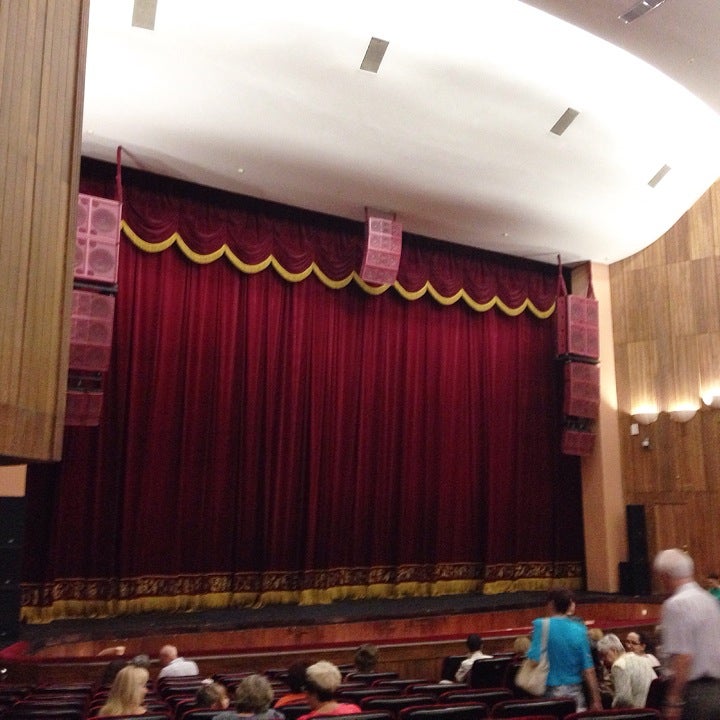 Ростовский музыкальный театр фото зала