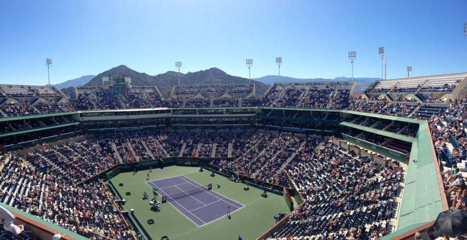 Indian wells tennis. Теннисный корт индиан уэллс. Индиан-уэллс (калифорния). Мониторинга центральном корте индиан уэллс. Indian wells 2023.