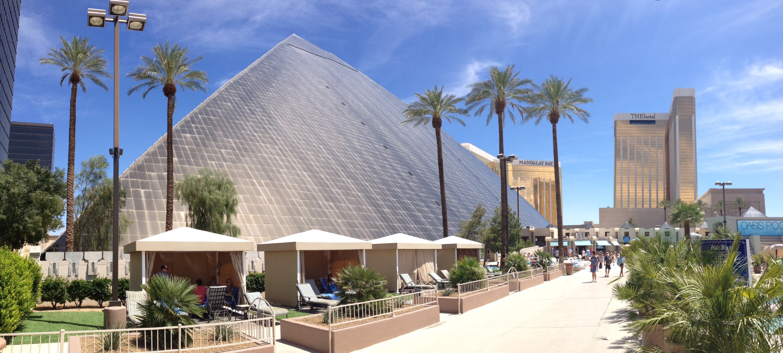 luxor hotel and casino resort fee