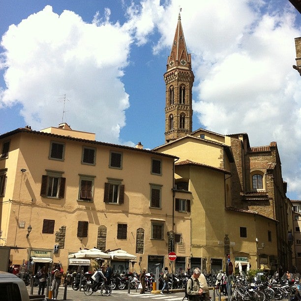 Piazza di San Firenze