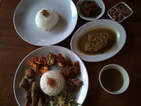 Ayam Betutu Khas Gilimanuk In Central Bandung Bandung