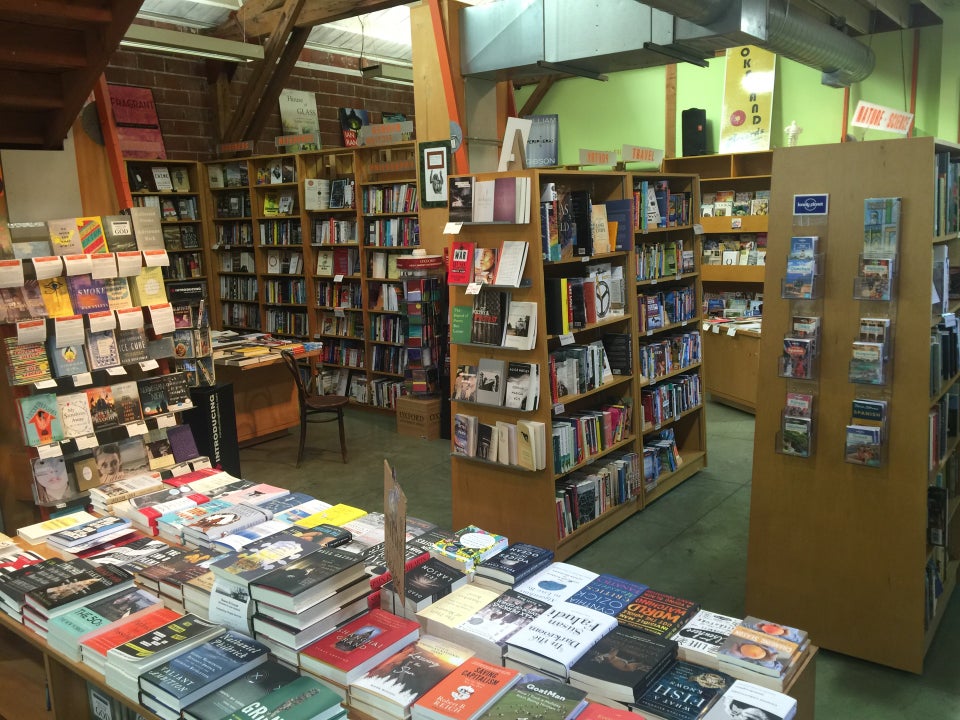 Photo of East Bay Booksellers