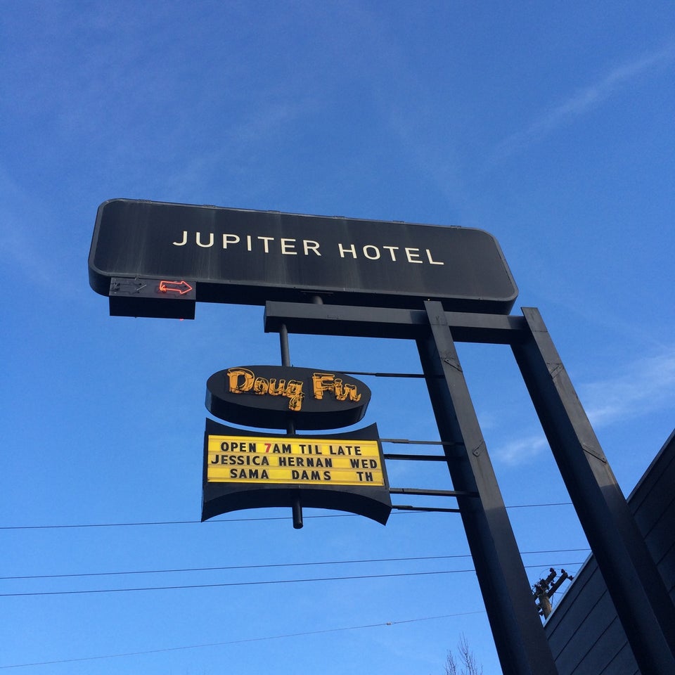 Photo of Jupiter Hotel Portland