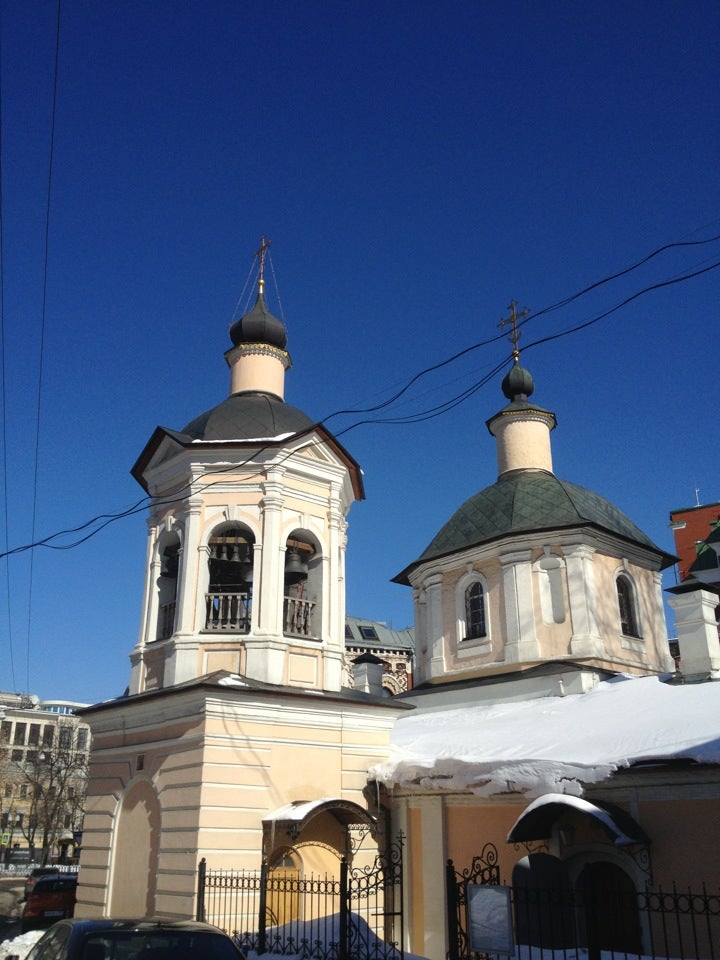 Храм преподобного сергия радонежского в крапивниках. Церковь Крапивенский переулок. Храм преп. Сергия в Крапивниках. Храм преподобного Сергия Радонежского в Крапивниках Ухтомский.