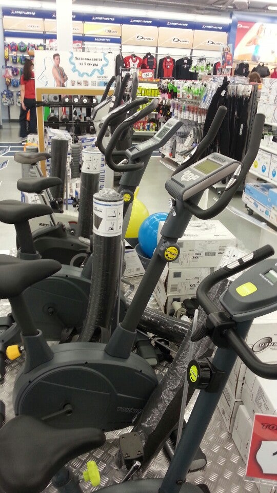 Спортмастер новогиреево. Спортмастер Якутск. Спортмастер Тула. Спортмастер Махачкала.