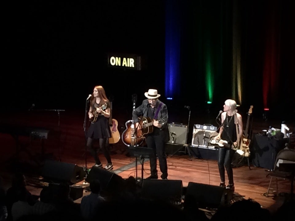 Photo of Ryman Auditorium