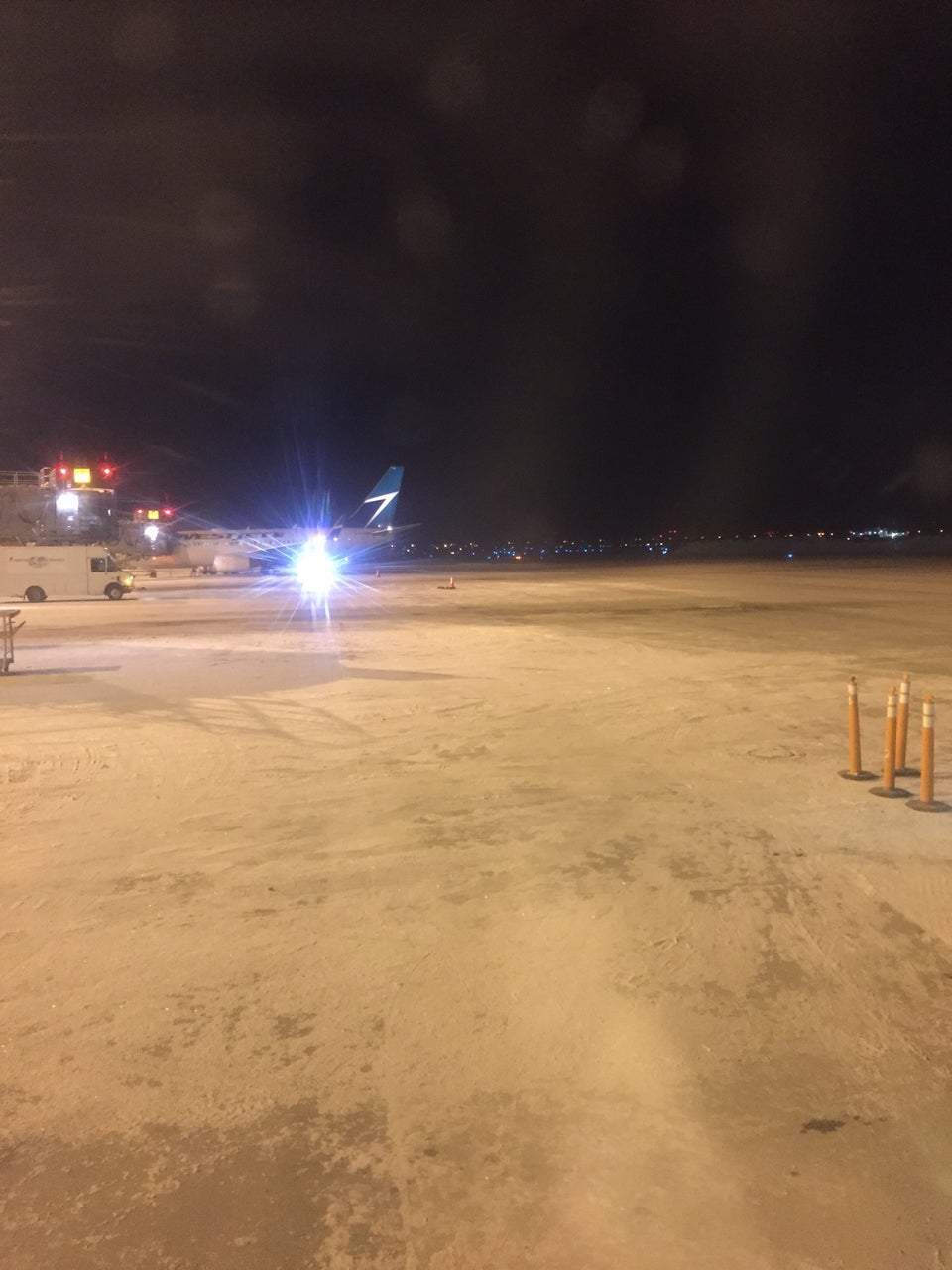 Photo of Winnipeg International Airport (YWG)