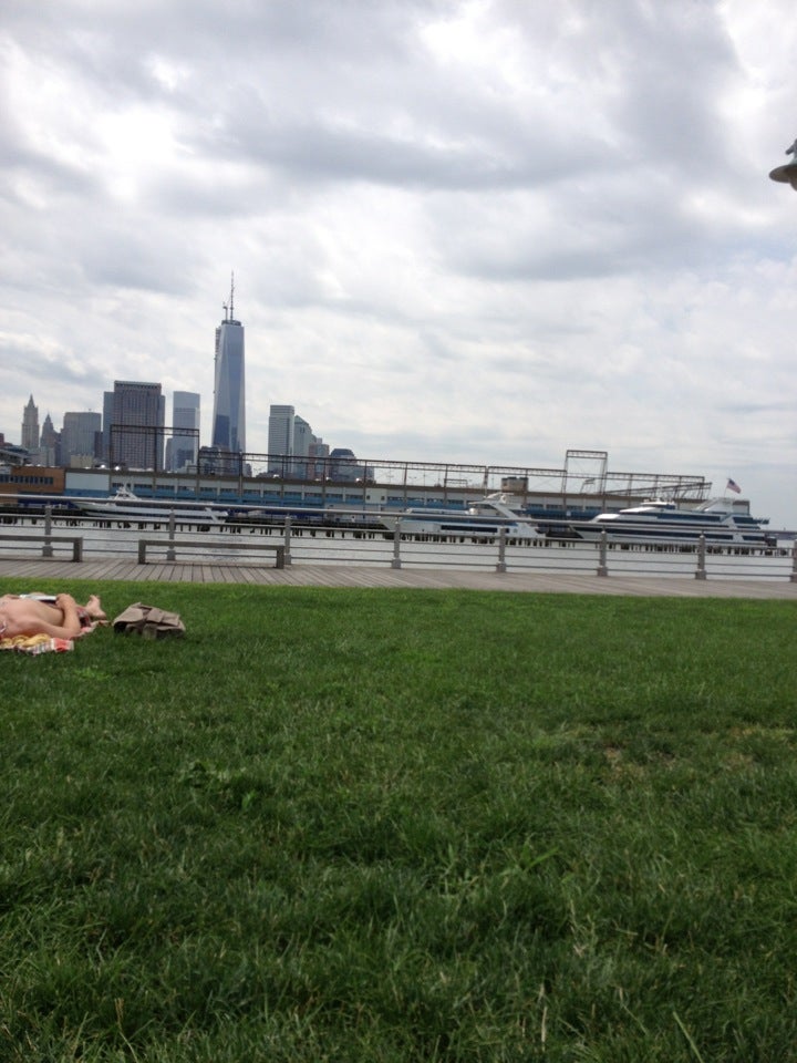 Photo of Christopher Street Pier