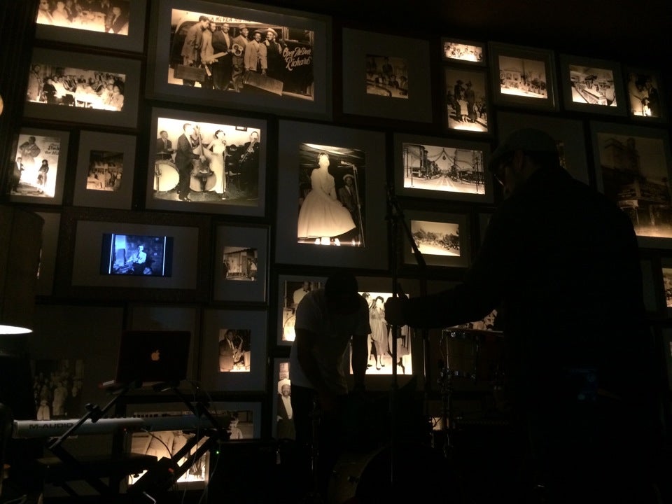 Photo of Yoshi's Jazz Club