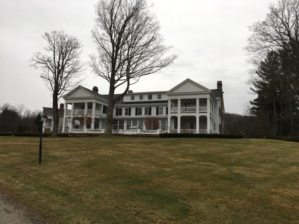 Photo of White House Inn