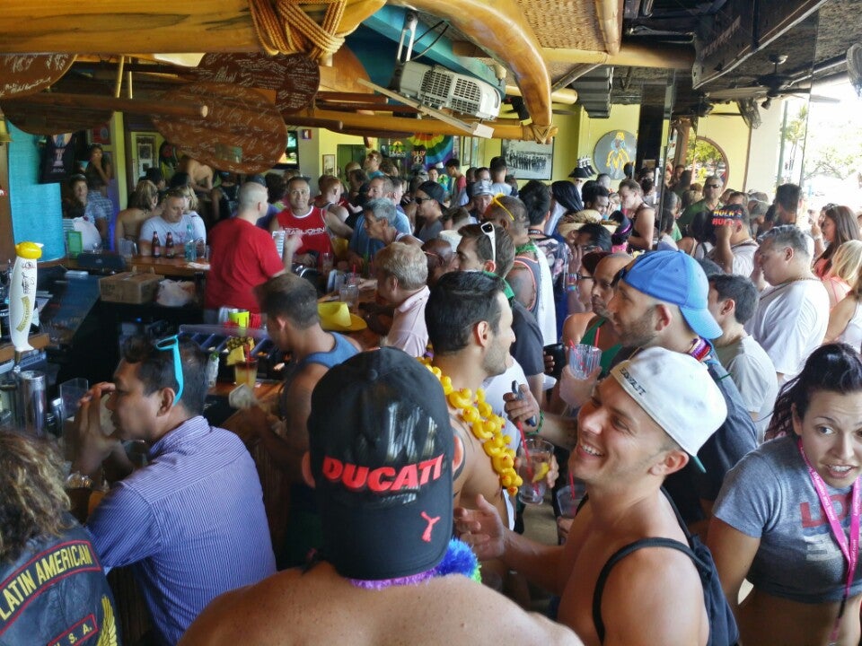 best gay bars honolulu