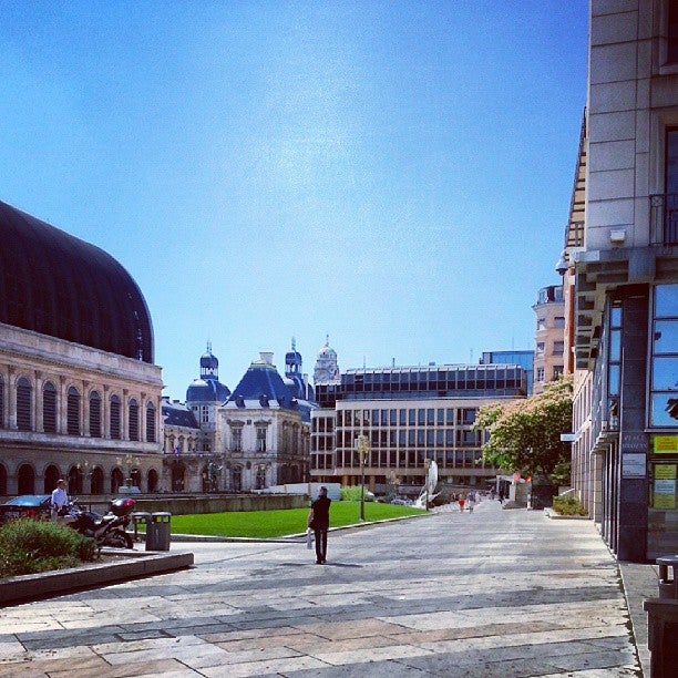 5942807_ddydUNVgd7Sw4vrGZmLb5PnQAtyqEizr