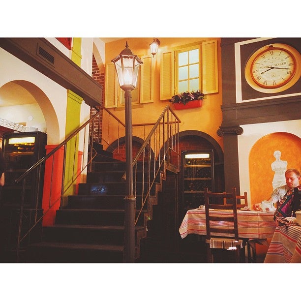 Кафе монтенегро березники. Гриль таверна монтенегро. Монтенегро пермь летник. Пермь, ул. Гриль монтенегро.