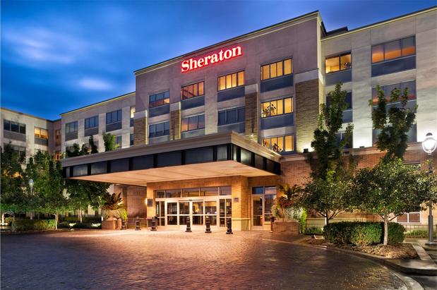 Photo of Sheraton Minneapolis Midtown Hotel